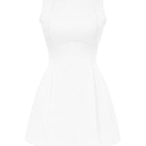 Vestido curto em alfaiataria com decote nas costas - Branco