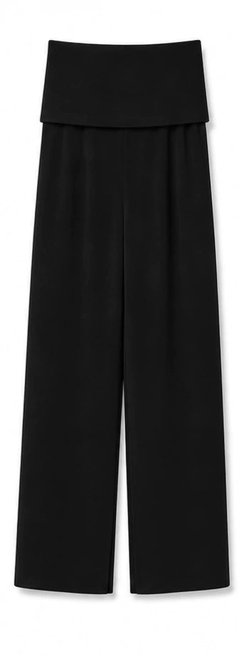 Calça com saia sobreposta - Preto