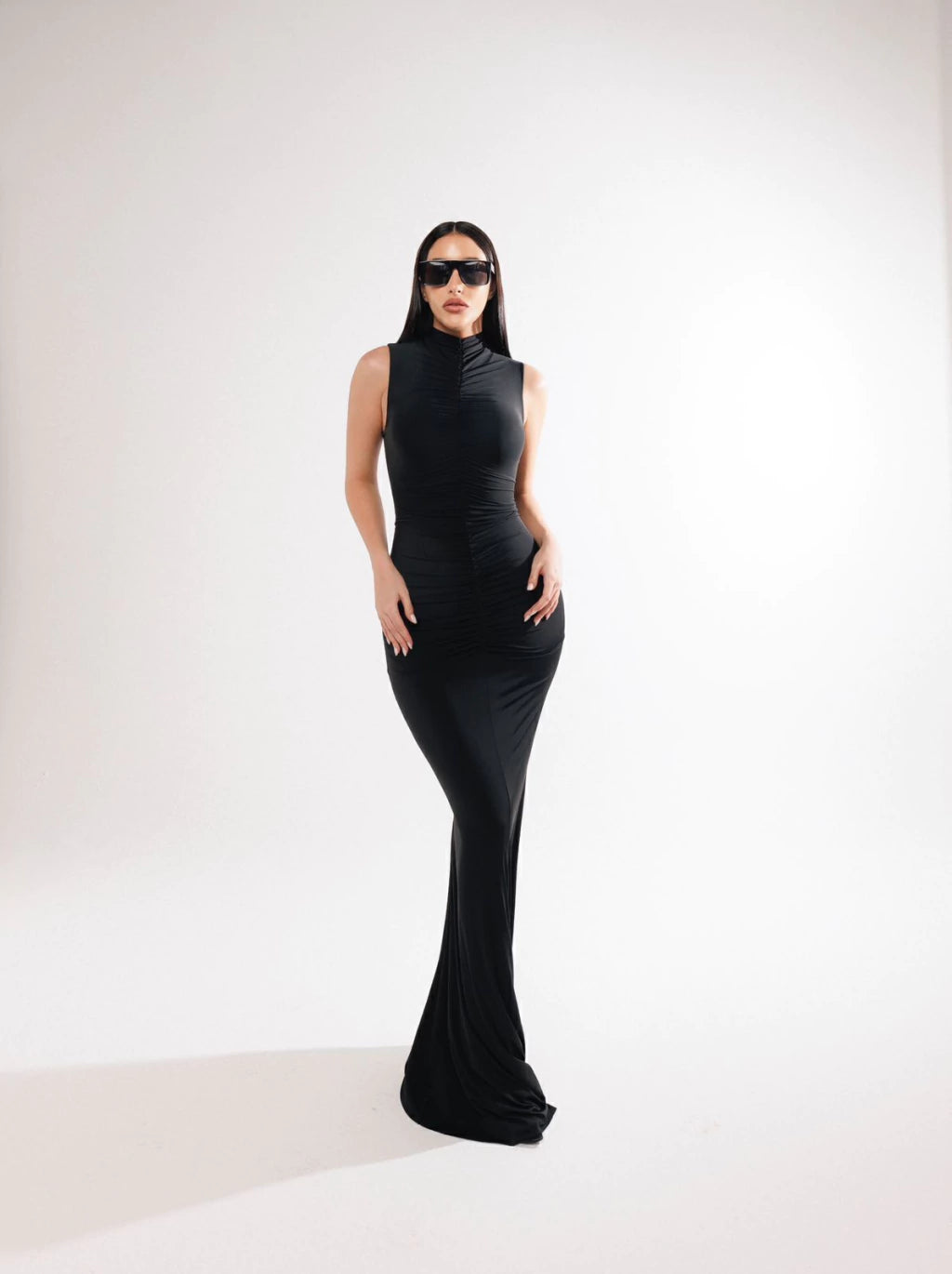 Vestido longo drapeado - Preto