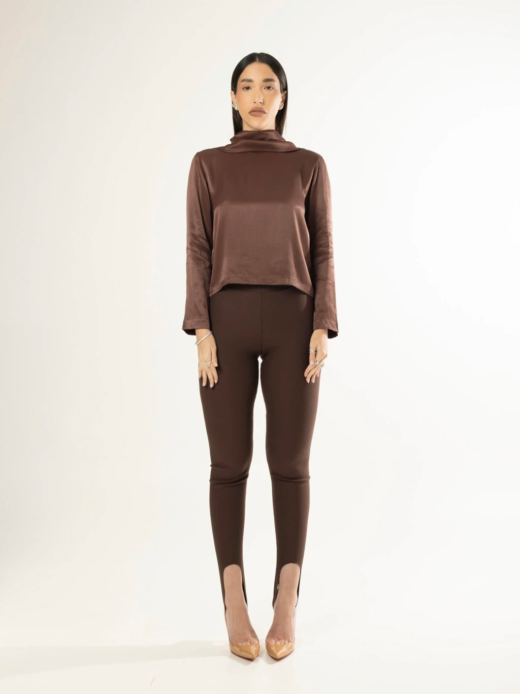 Blusa de costas abertas - Marrom
