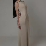 Vestido longo decote nadador - Nude Escuro